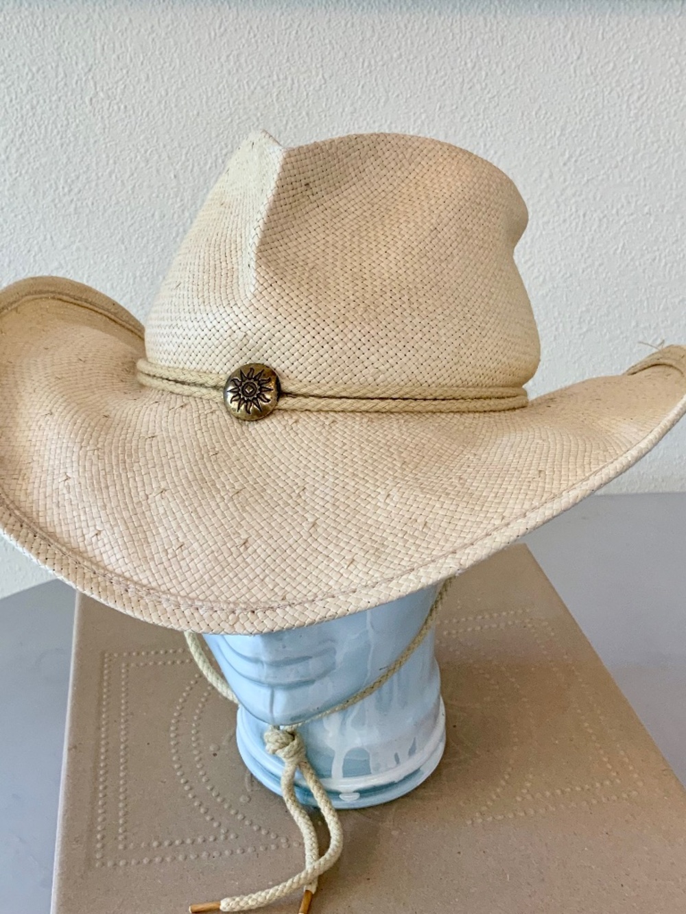 Shady Brady Crushable Raffia Hat Handcrafted Made in USA Western Size Medium Sun
